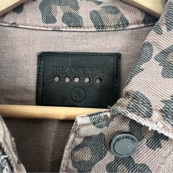 BLANK NYC leopard print denim jacket - Picture 3 of 5